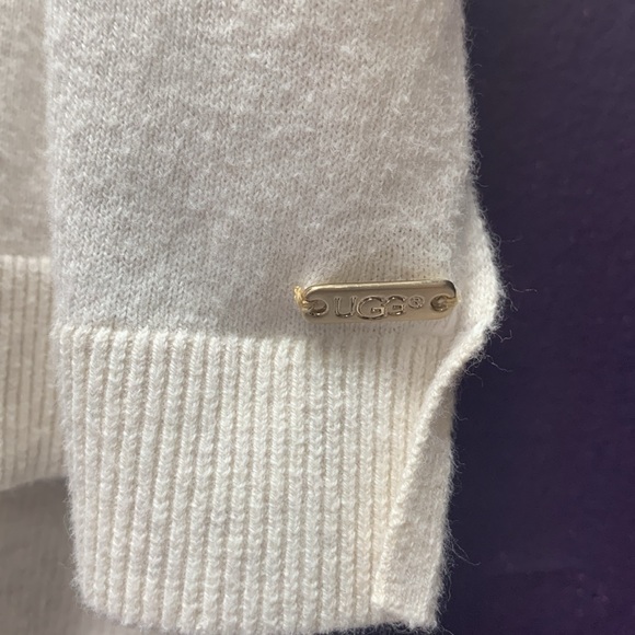 UGG Cream Boxy Short Sleeve Sweater - Picture 4 of 5